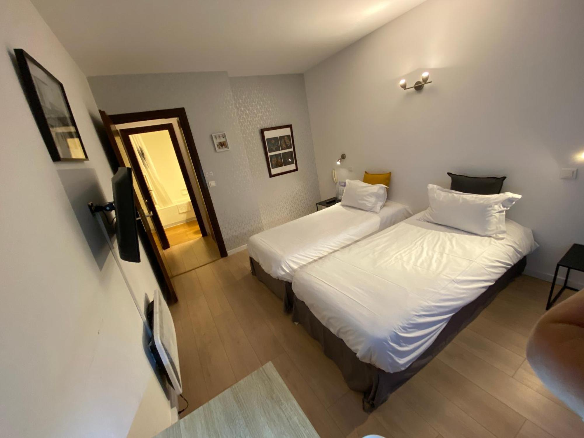 Savoie Hotel Aux Portes De Geneve Saint-Julien-en-Genevois Buitenkant foto