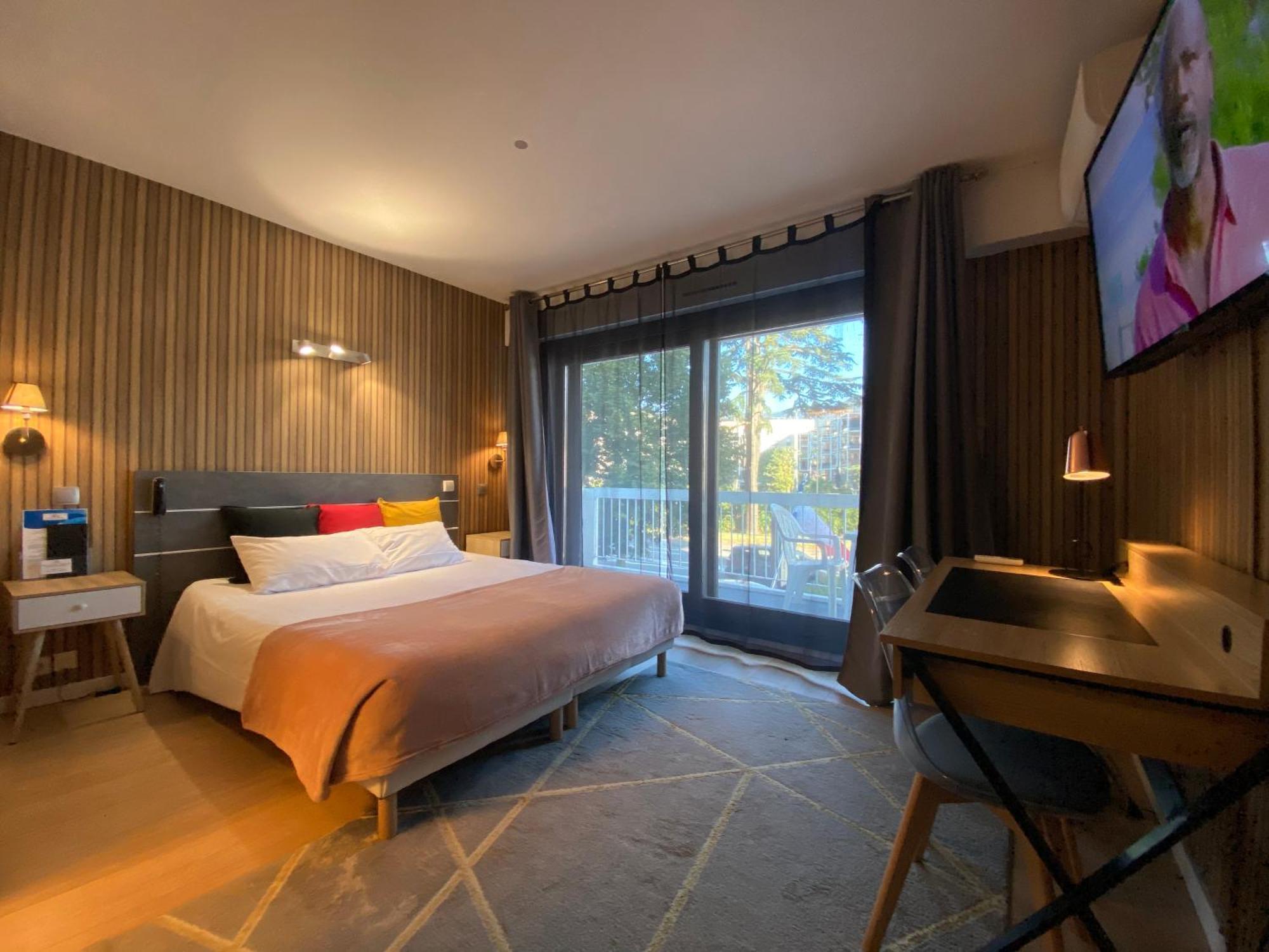 Savoie Hotel Aux Portes De Geneve Saint-Julien-en-Genevois Buitenkant foto